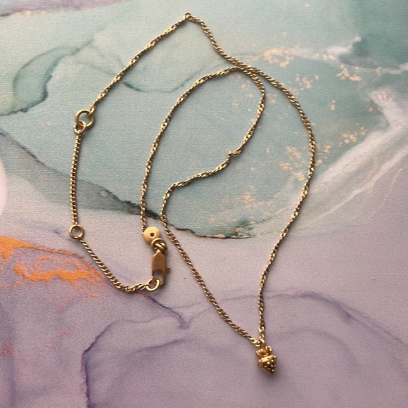 Madewell Strawberry Necklace in Gold - Picture 2 of 4